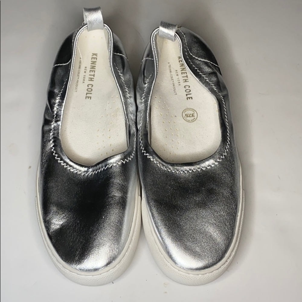 KENNETH COLE KAM BALLET SNEAKERS SIZE 8.5 EUC
